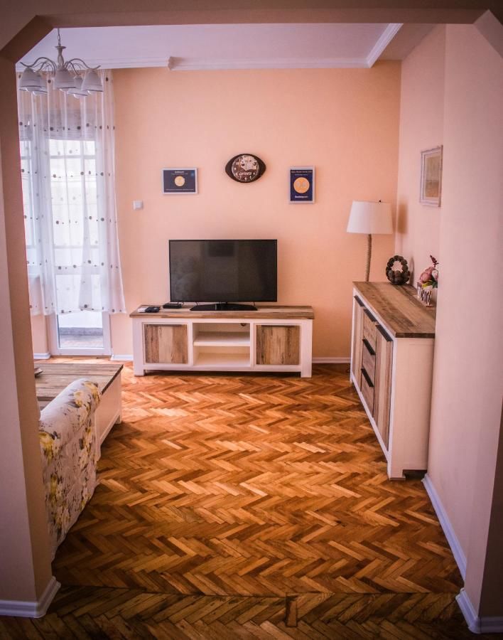 Проживание в семье Two Bedroom Apartment Downtown Ivanovi Варна-9