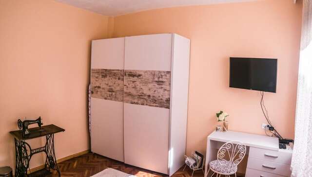 Проживание в семье Two Bedroom Apartment Downtown Ivanovi Варна-12